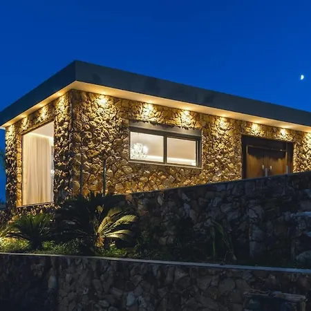 Villa Orama Estate *